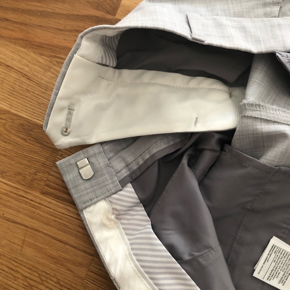 Banana Republic - Ryan Slim Woman’s Pants - Picture 8 of 10